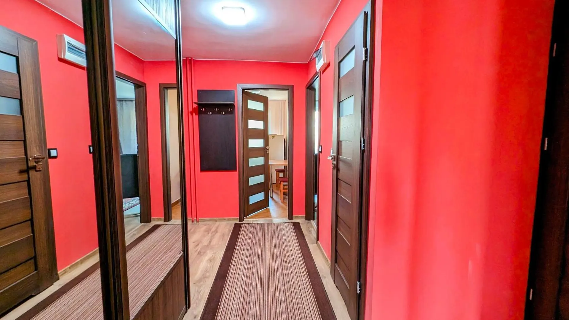 Os Przy Arce 11 By Homeprime Krakow Apartment